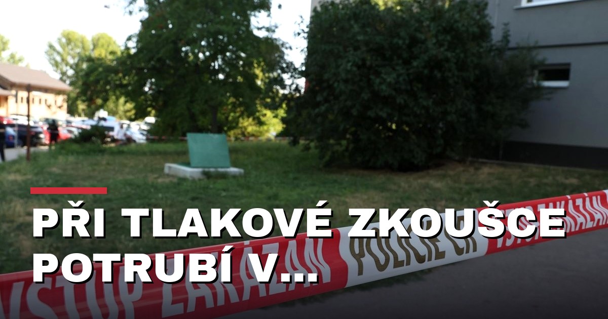 Při tlakové zkoušce potrubí v Praze zemřel muž, další dva se zranili